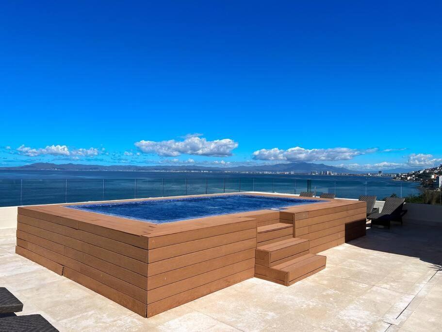 Apartment Beachfront In Exclusive Zone *