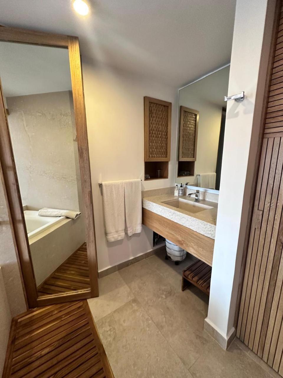 Condominio Marina Golf Apartamento *