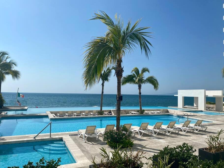 Harbor 171 With Amazing View Of The Ocean, And Pool Apartment