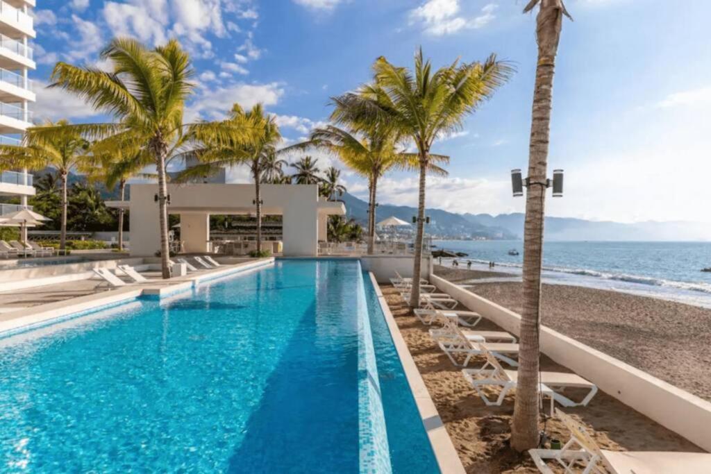 Harbor 171 With Amazing View Of The Ocean, And Pool *