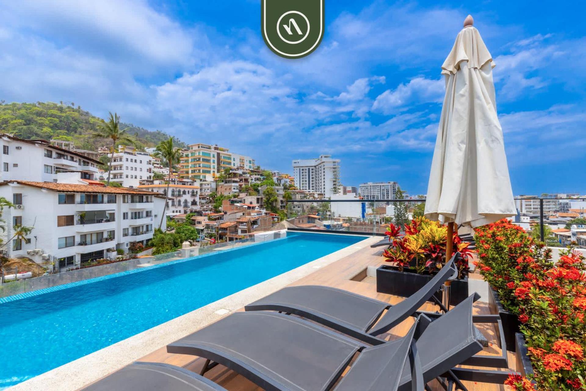 Apartment Centric 2br In Romantic Zone - Rooftop Pool *