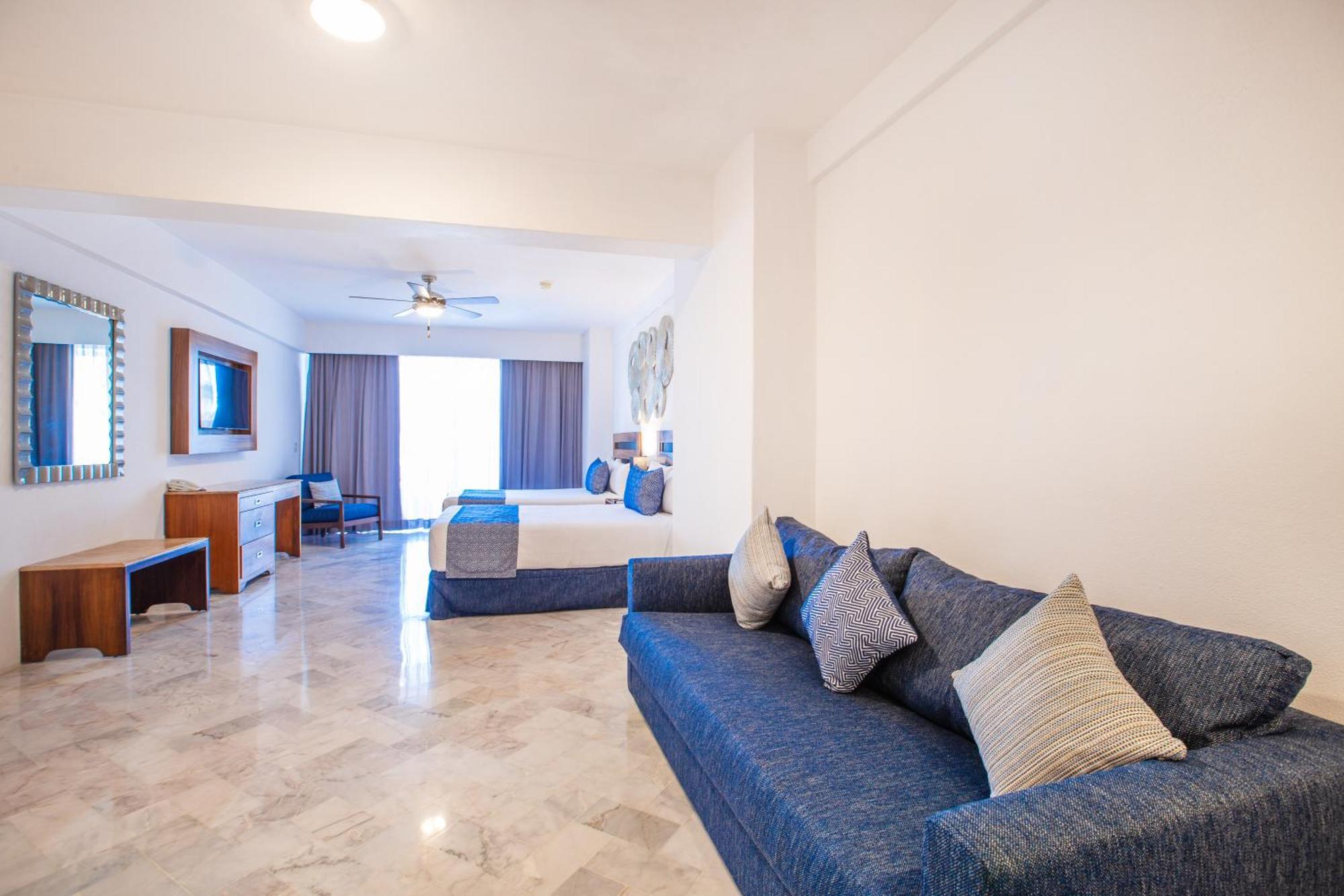 Resort Vamar Vallarta Marina & Beach Resort 4*