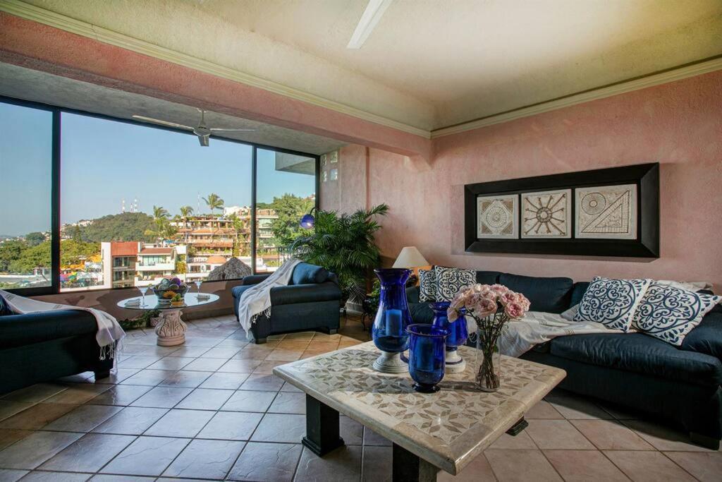 Amapas Oasis With Panoramic Views, Walk To