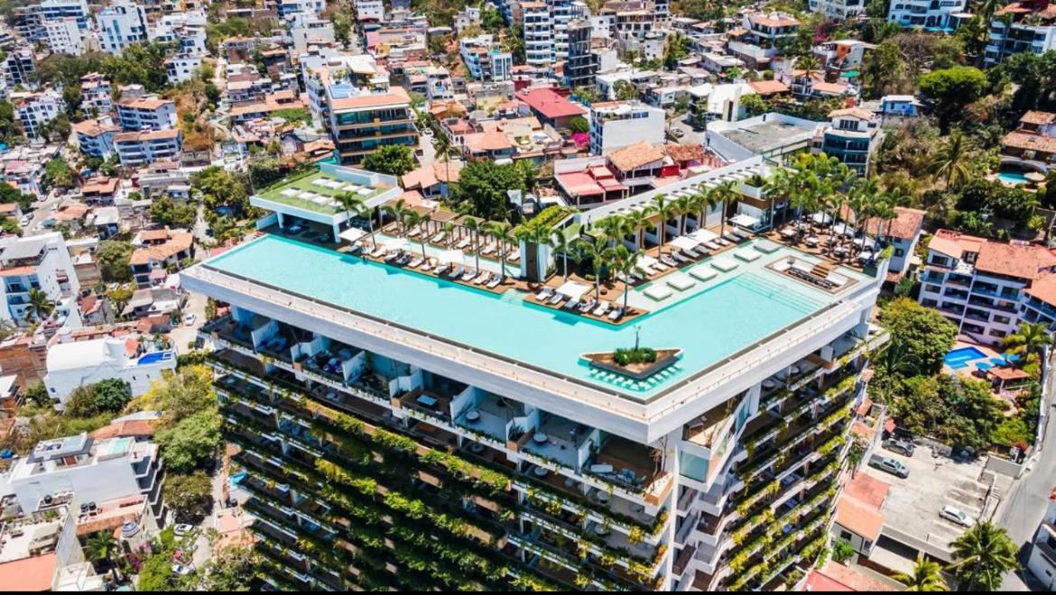 Apartment Luxury Condo-in The Heart Of Zona Romantica, Steps From Restaurants, Shops And Nightlife