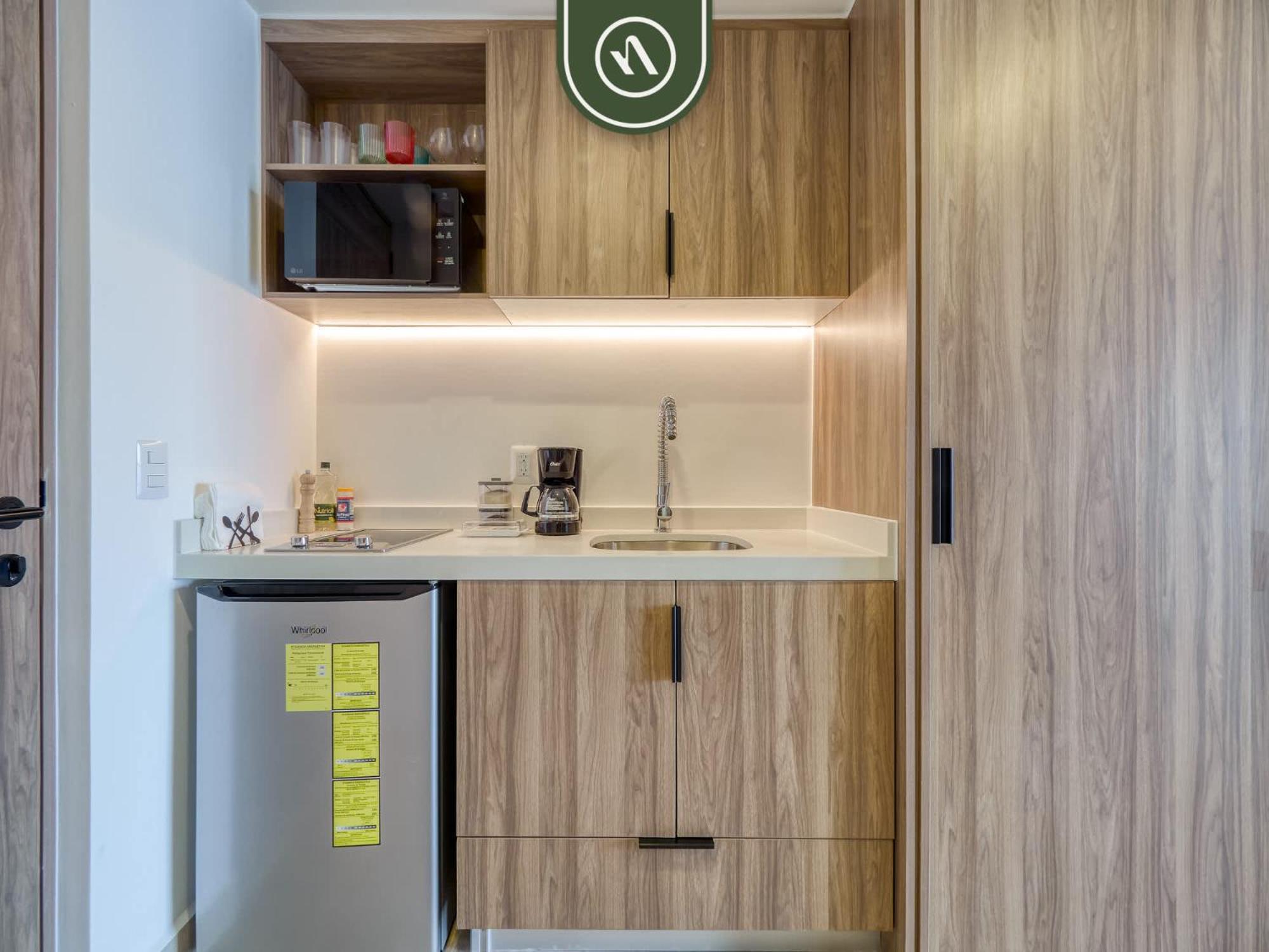 Oceanview - King Bed - Pools - Beachclub Apartment
