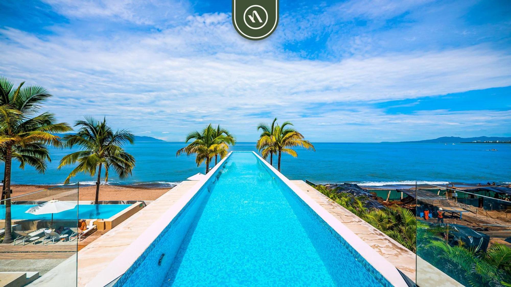 Oceanview - King Bed - Pools - Beachclub Apartment *