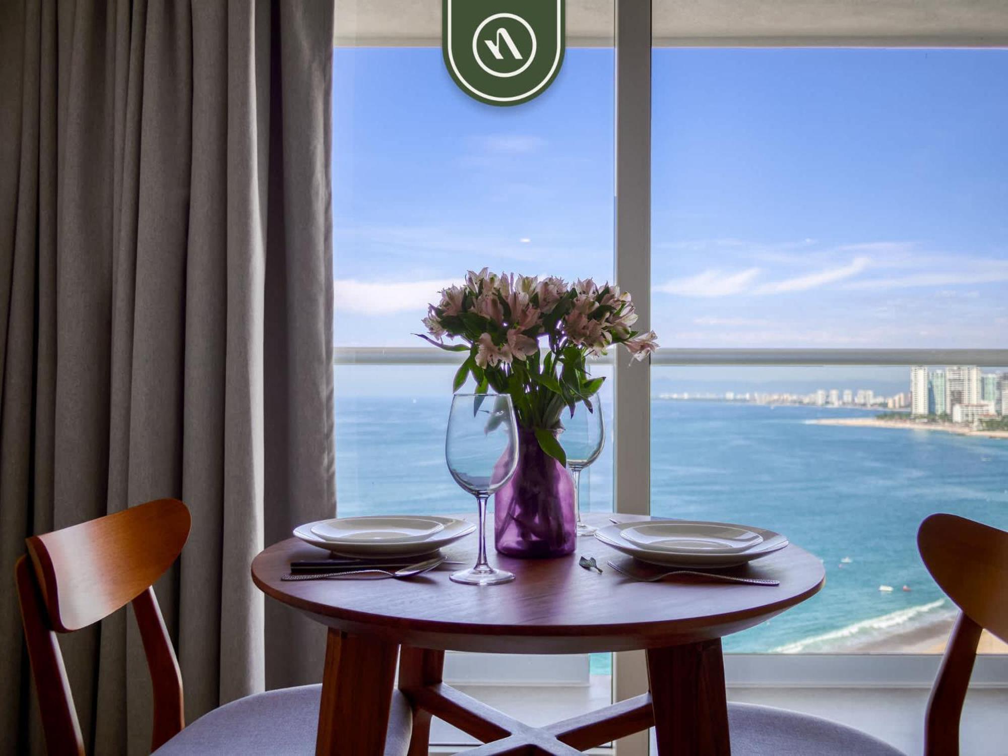 Oceanview - King Bed - Pools - Beachclub Apartment Puerto Vallarta