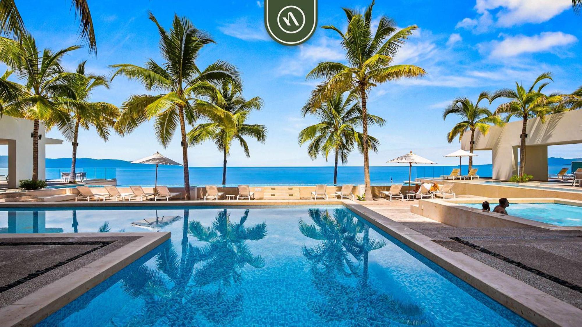 Oceanview - King Bed - Pools - Beachclub Apartment Puerto Vallarta