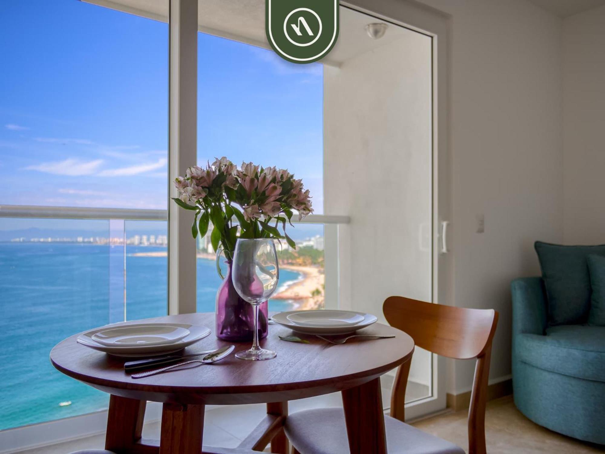 Apartment Oceanview - King Bed - Pools - Beachclub *