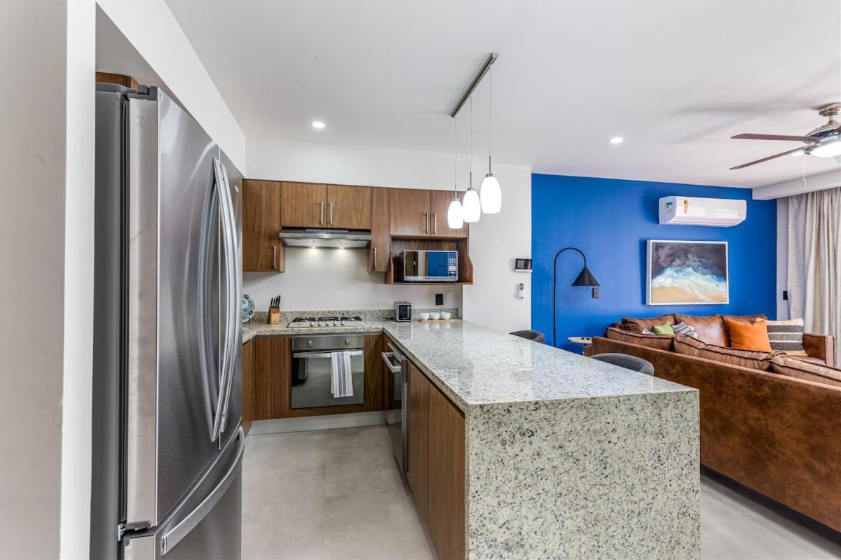 Serenity 602 Apartment
