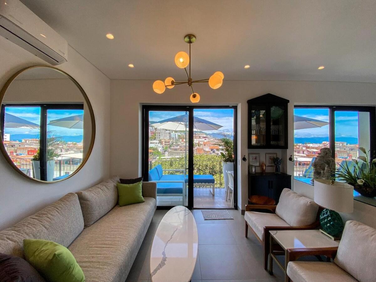 Blissful Escape With Stunning Views, Rooftop Pool Holiday home Puerto Vallarta