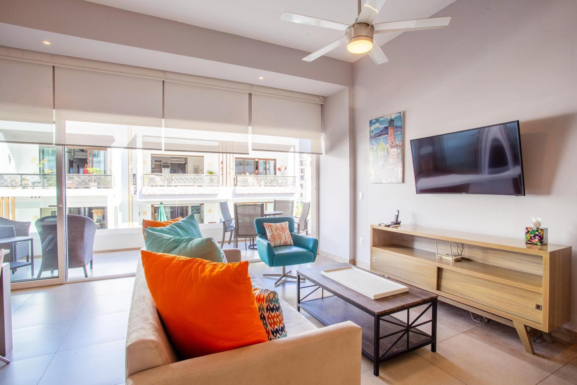 Holiday home Classic With Mtn View, Location, Pool, Gym Puerto Vallarta