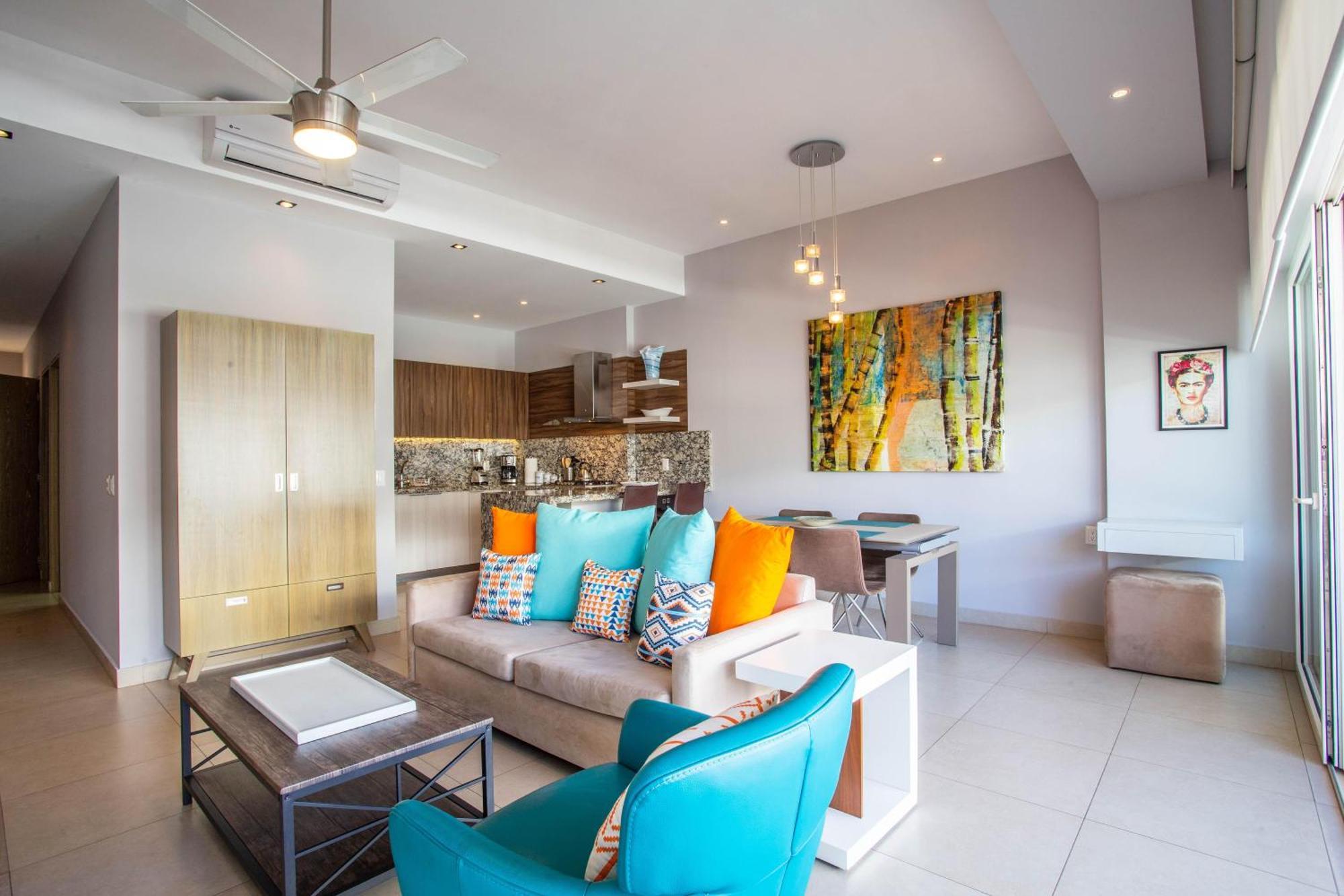Classic With Mtn View, Location, Pool, Gym * Puerto Vallarta