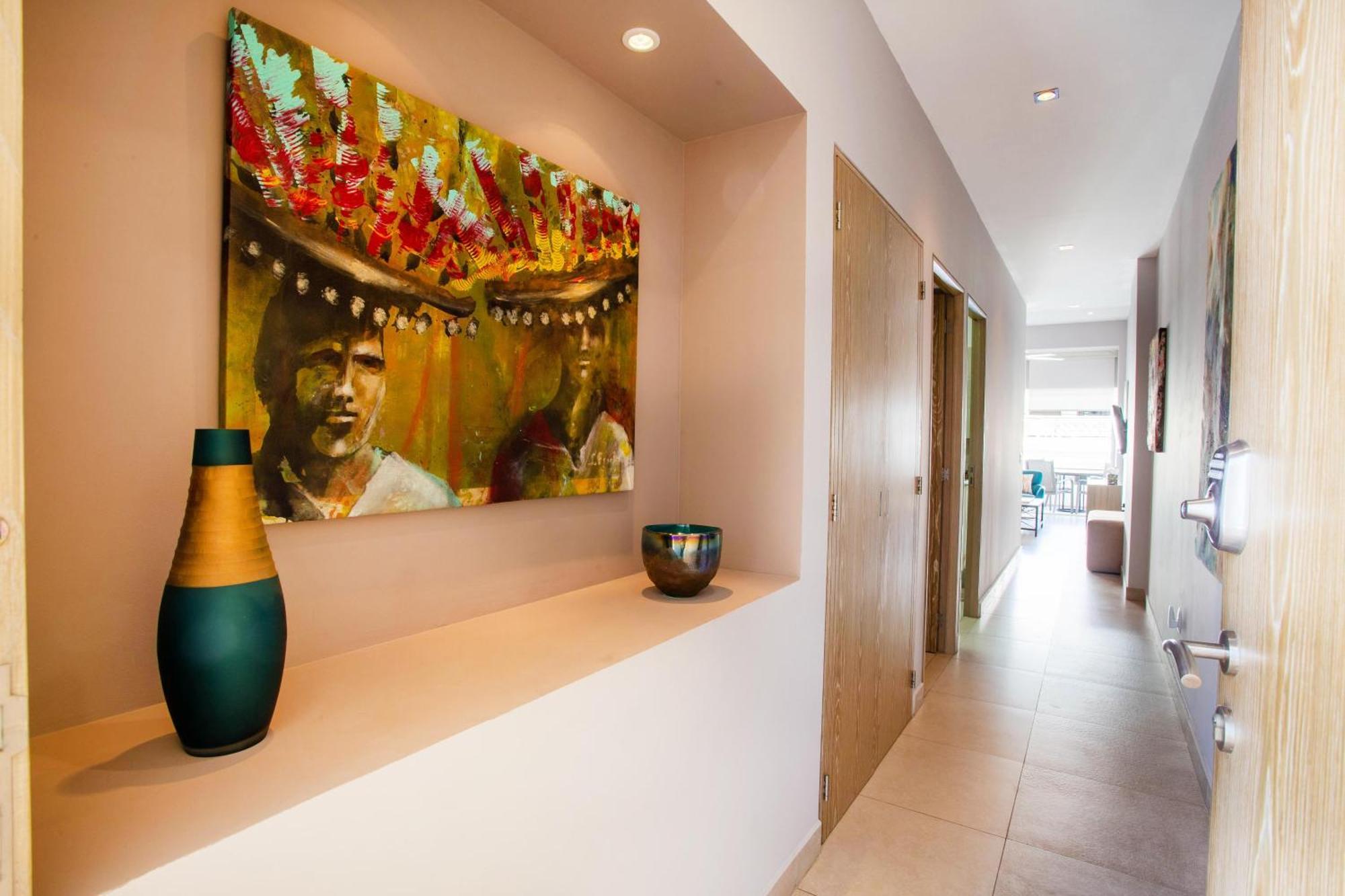 Classic With Mtn View, Location, Pool, Gym Holiday home Puerto Vallarta