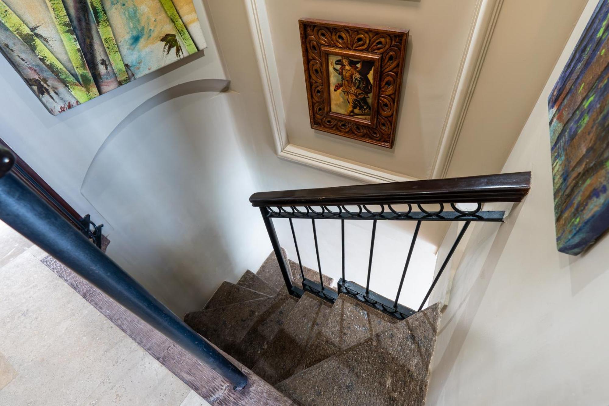 Ocean Front Penthouse Newly Renovated, Sleeps 6, Casa Agua, Girasol * Puerto Vallarta