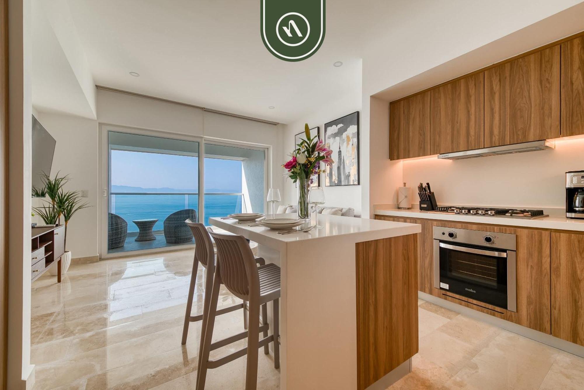 Apartment Oceanview 1 Bedroom With Pools And Access