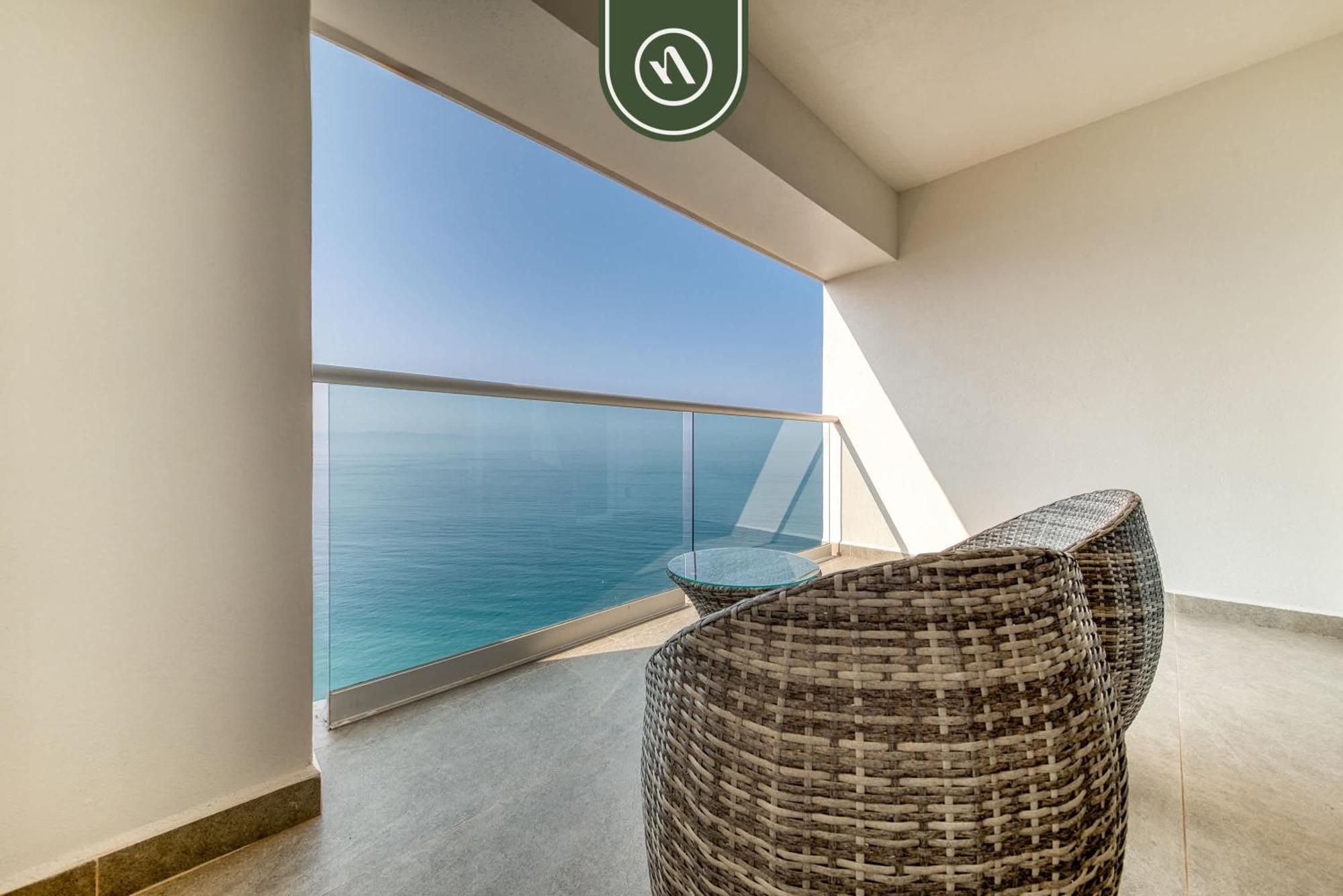 Oceanview 1 Bedroom With Pools And Access Apartment