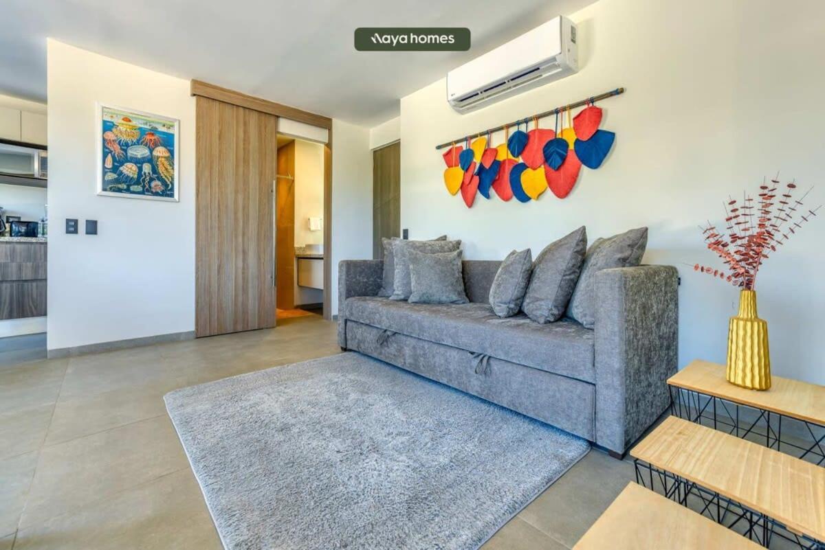 W/2 Beds - Private Balcony - Infinity Pool *