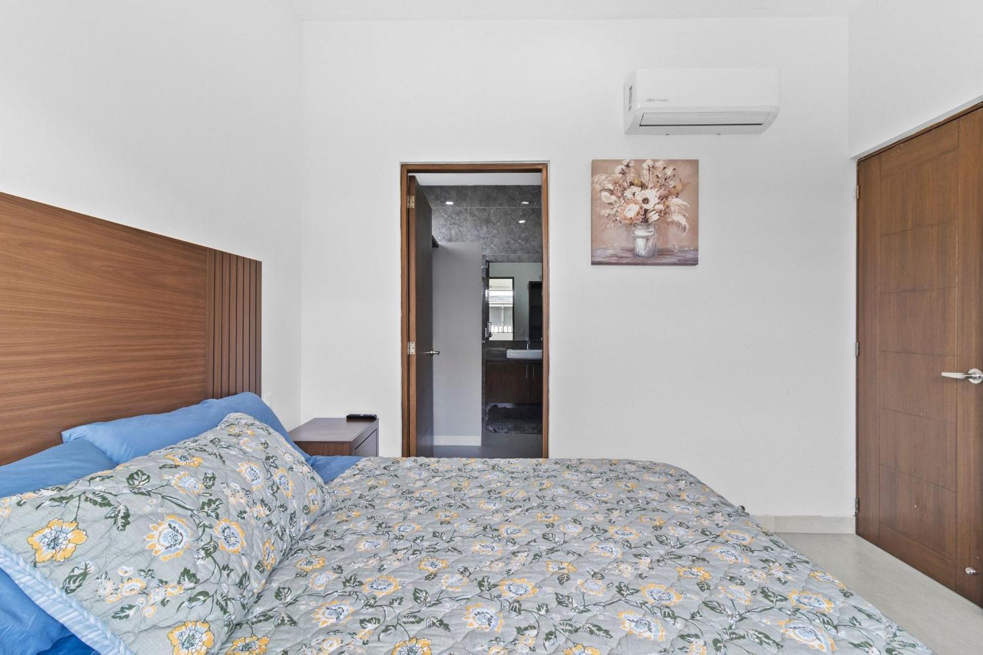 Casa Bella- 2bed, 3bath W/pool And Parking Apartment
