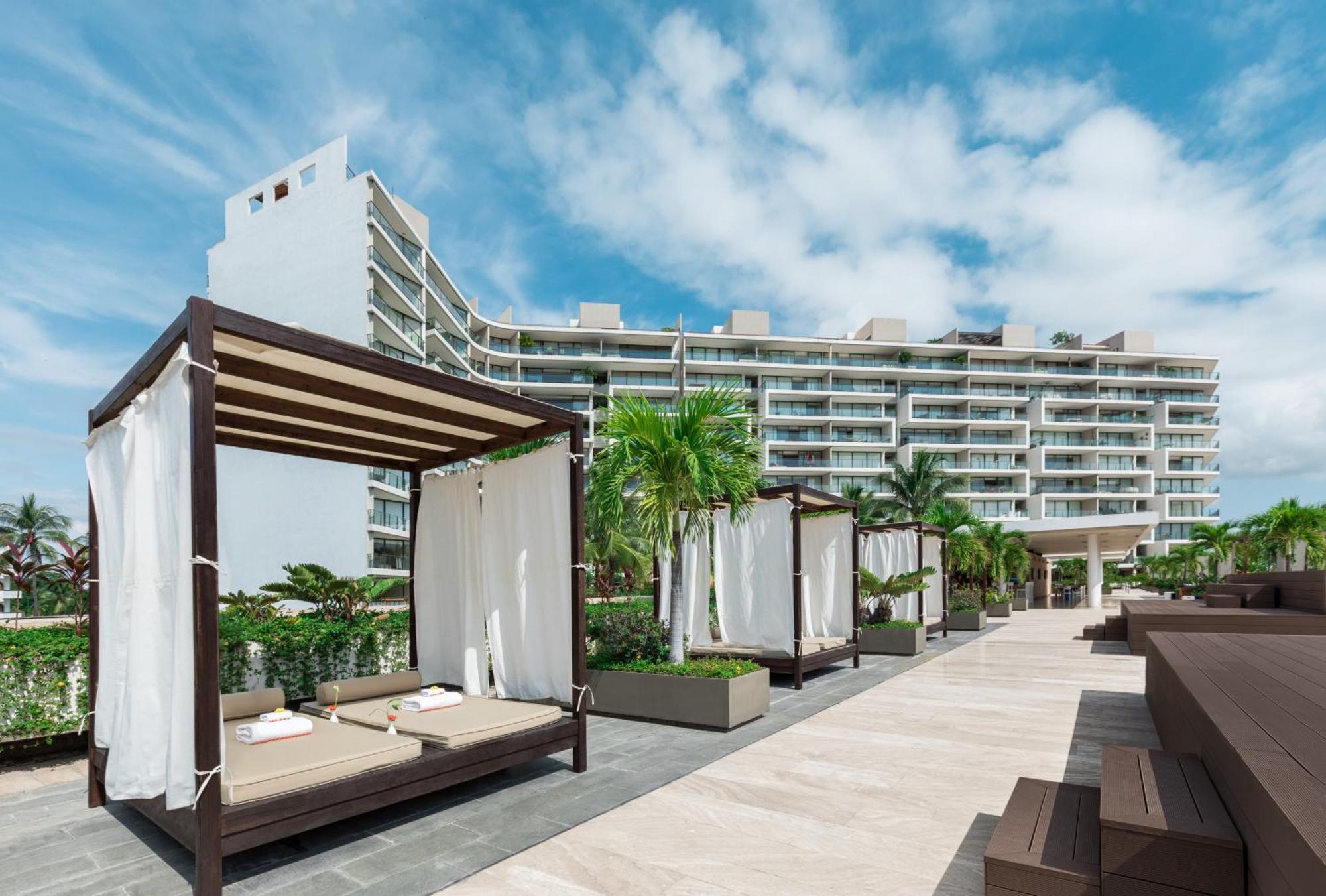 Aparthotel Live Aqua Private Residences Marina Vallarta *