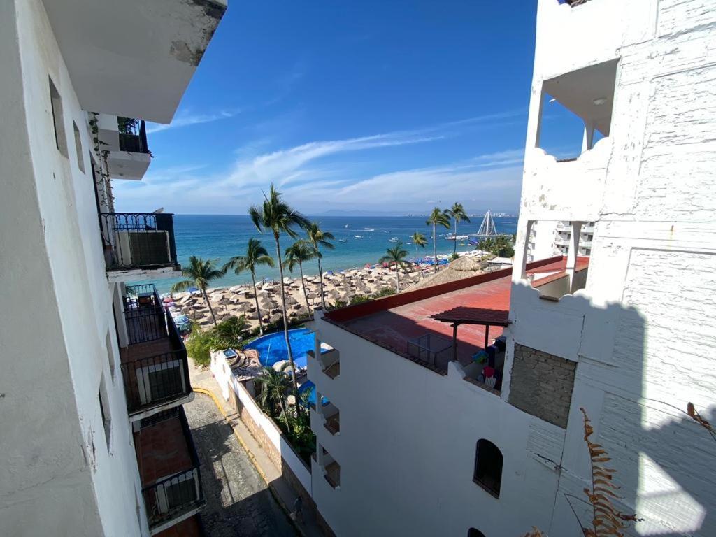 One Street -beach Front Spacious 1bd 1ba Fabulous View In Zona Romantic * Puerto Vallarta