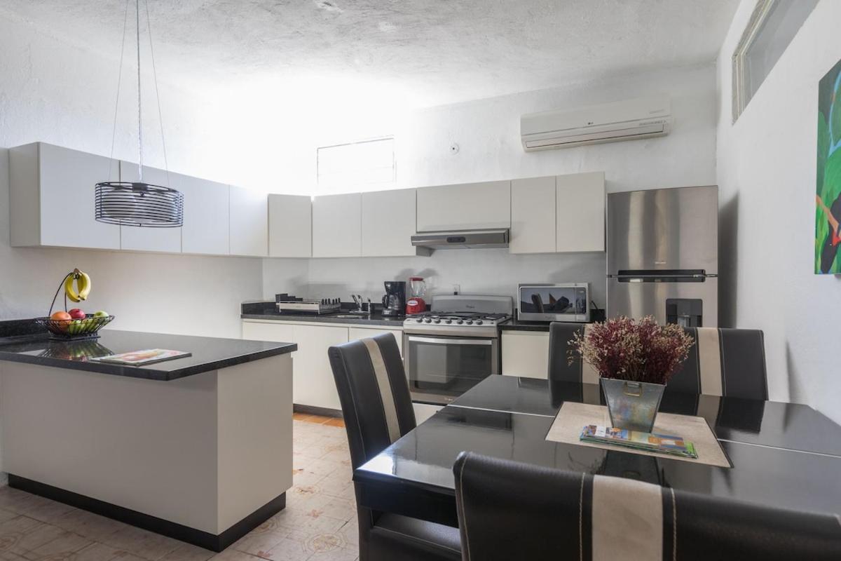Cozy Near Malecon & With Private Terrace Apartment *