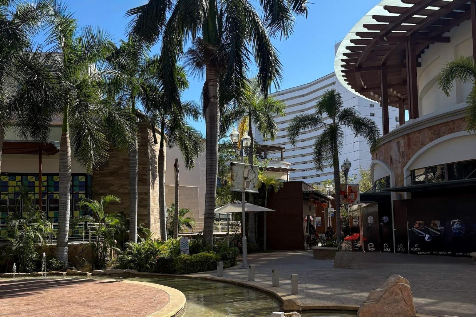 Holiday home Elegant With Bars & Access! Puerto Vallarta