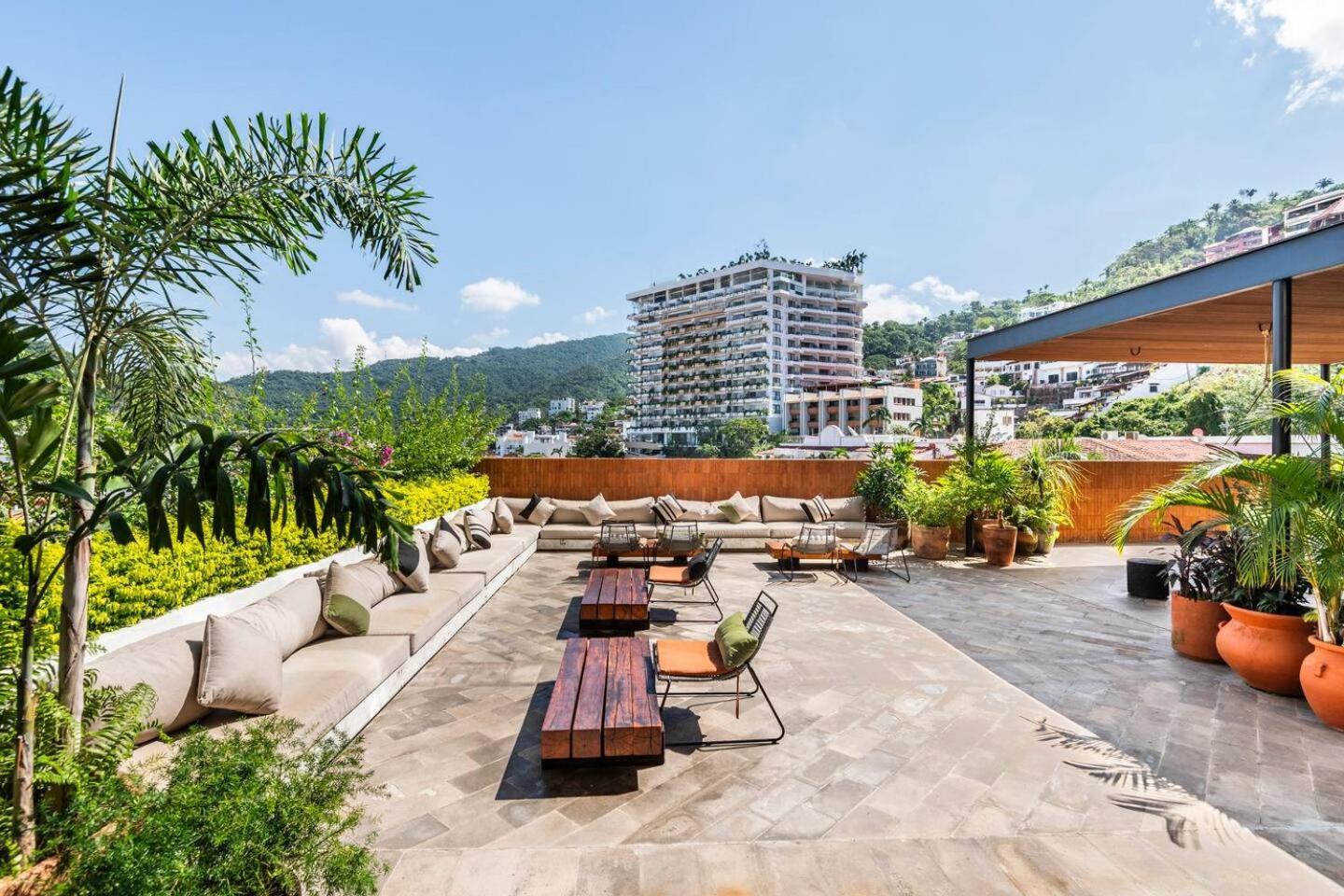 Sail View 105 Vallarta, Ocean View Apartment *