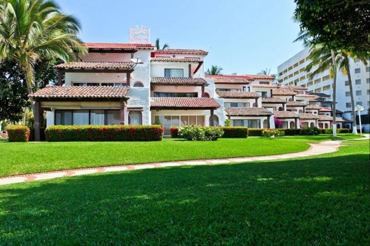 Vamar Vallarta Marina & Beach Resort Resort 4*