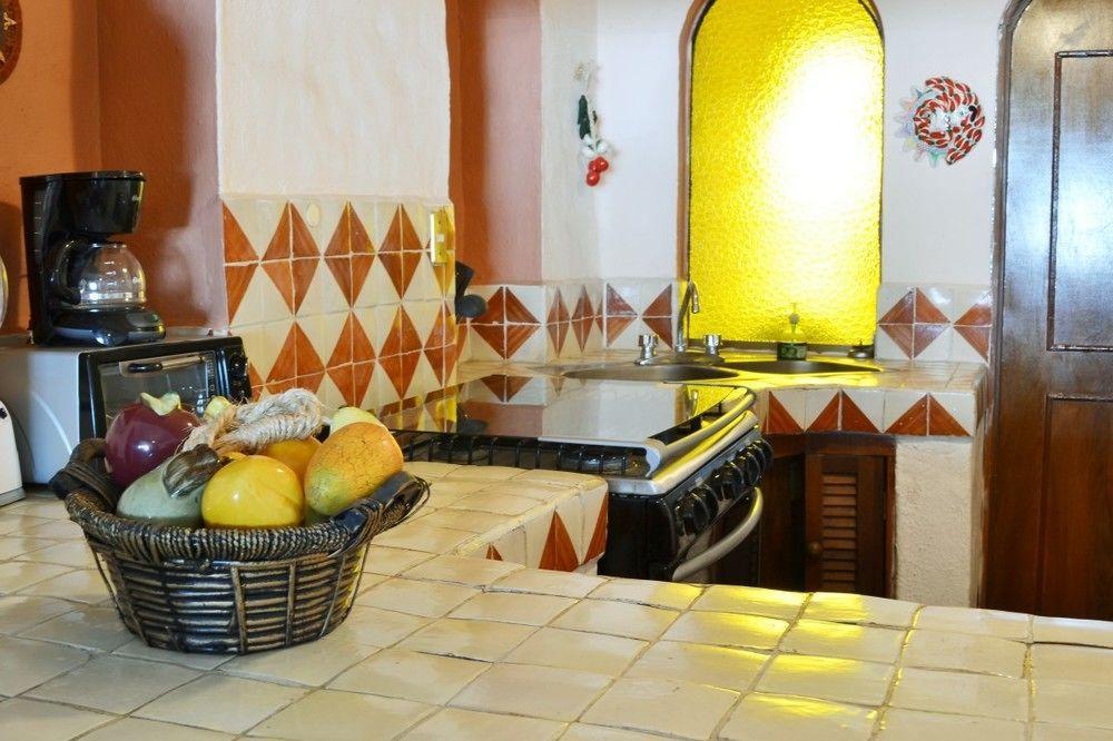 Hotel Puesta Del Sol