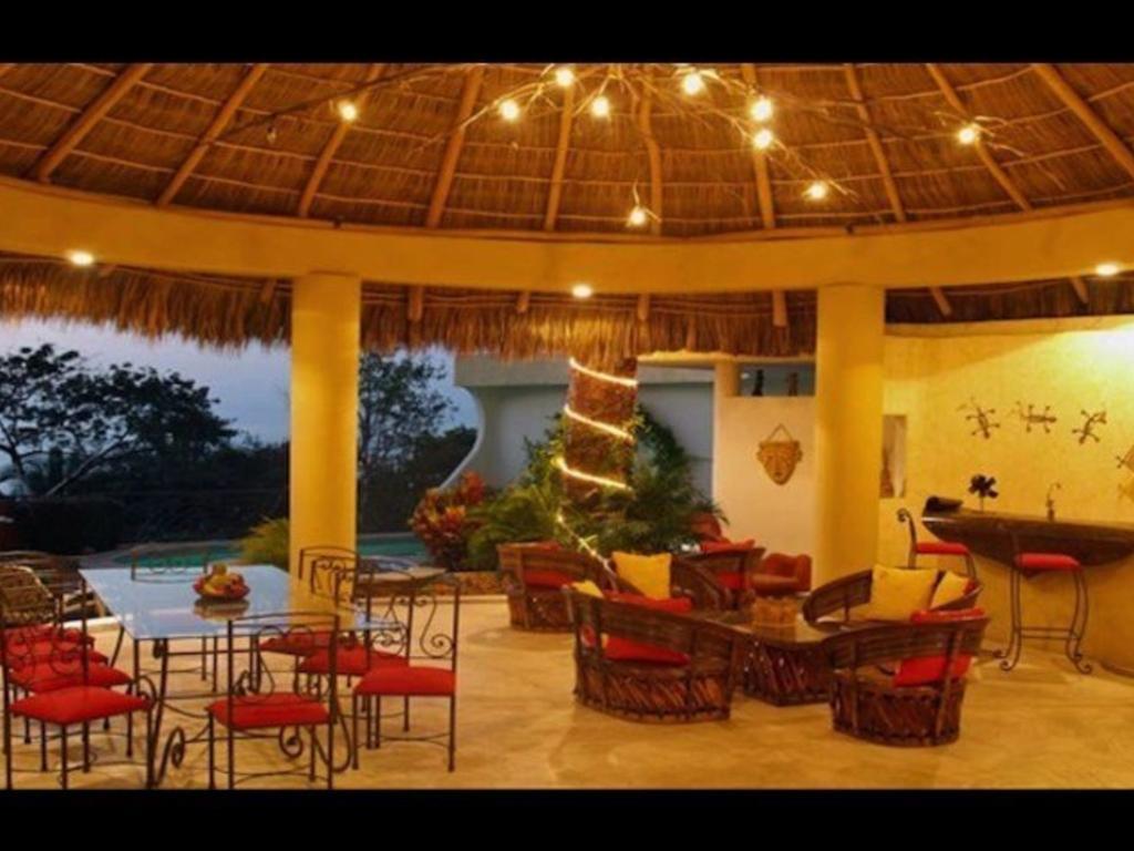 Cosmica * Puerto Vallarta