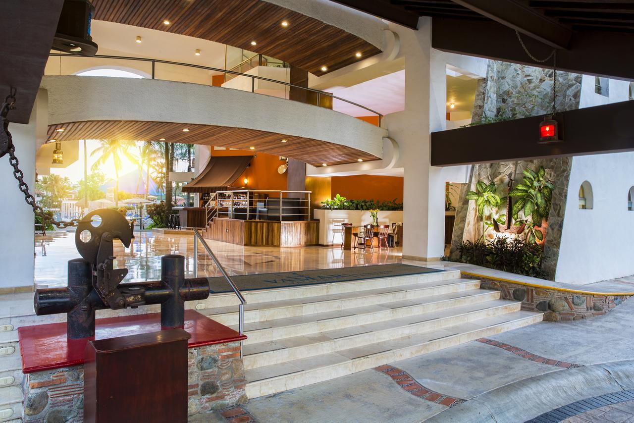 Resort Vamar Vallarta Marina & Beach Resort 4*