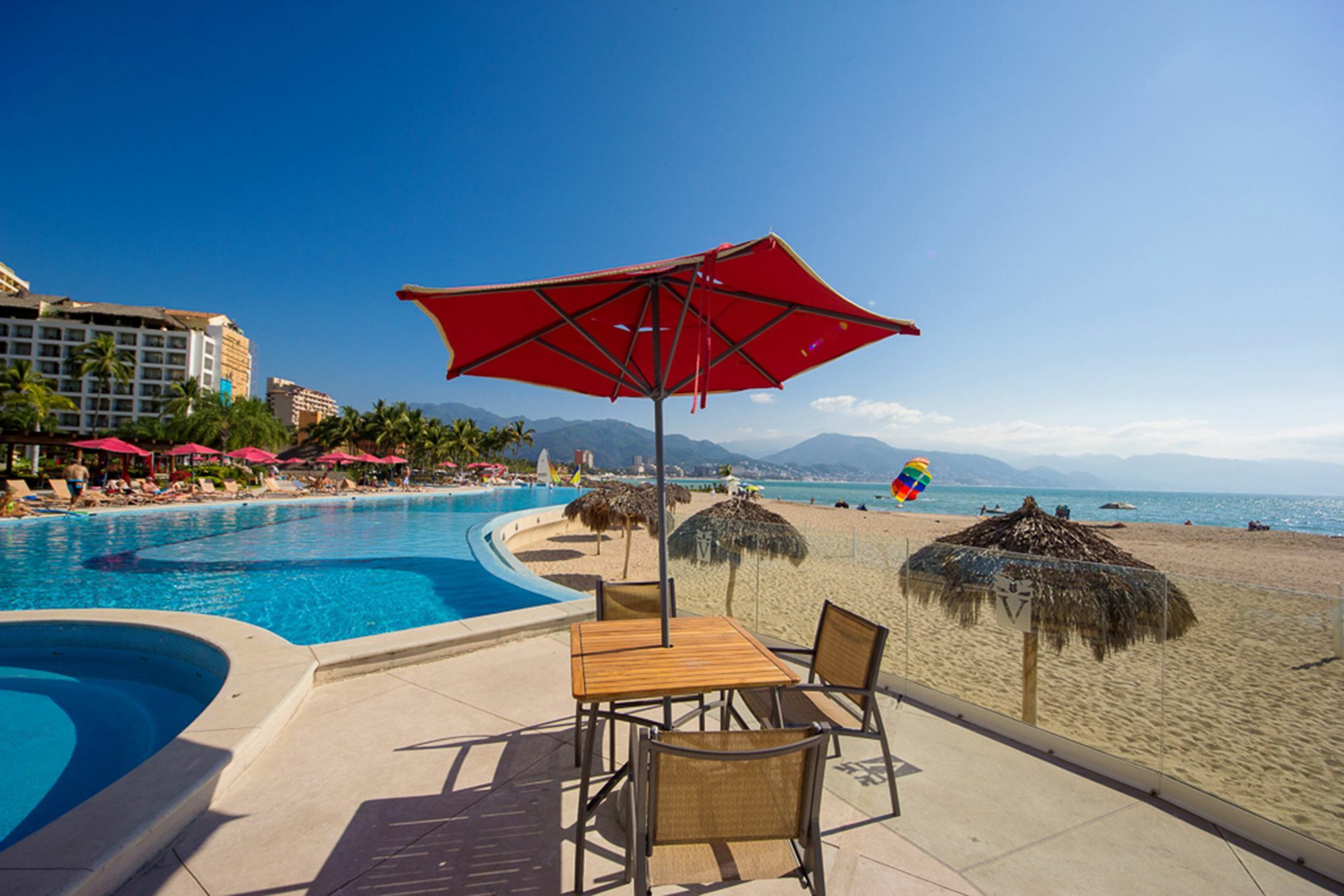 24th Floor Beachfront 1 Bedroom 3* Puerto Vallarta