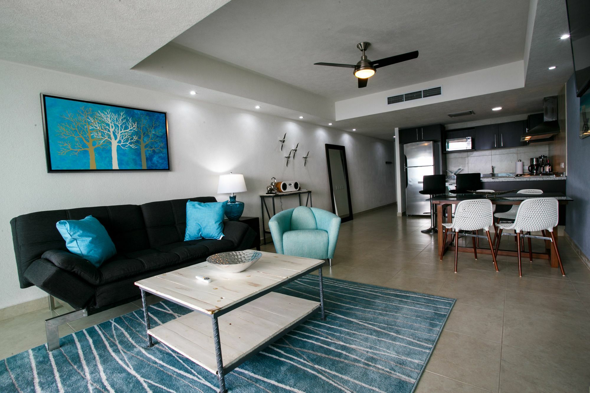 Hotel 24th Floor Beachfront 1 Bedroom