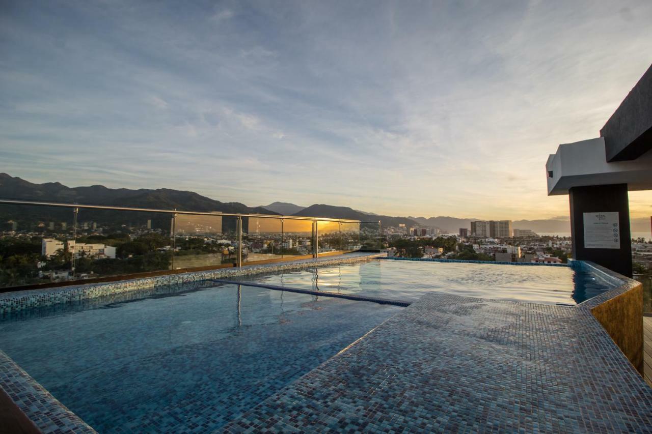 Niza Five Luxury 3* Puerto Vallarta