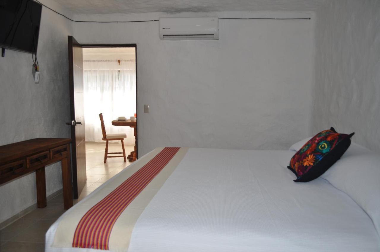 Lgbtq Hotel&suites - Hacienda Vallarta 3* Puerto Vallarta