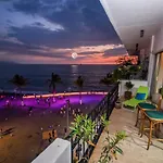 Condominio Oceano Oro