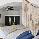 Paradise Room