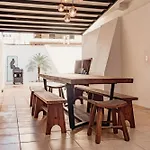 Kualena Hostal