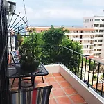 Brisas Del Mar Studio Steps Away From Muertos Beach