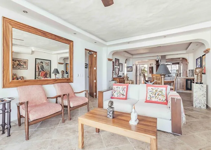 Ocean View 2Br Condo-Balcony-Beach-Pool