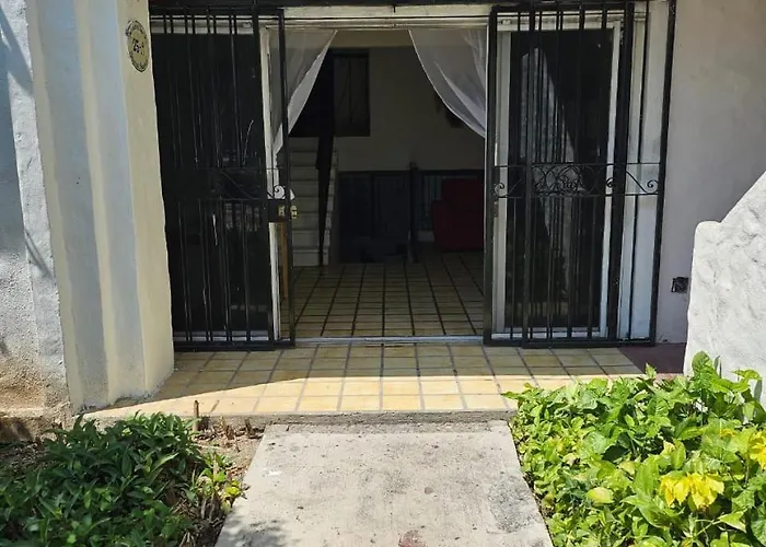 Apartamento Rustico Con Alberca En Versalles