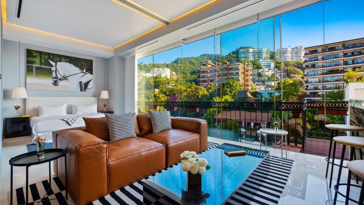 Pier 57 - 709 Stunning View 2 Bedroom Romantic Zone * Puerto Vallarta