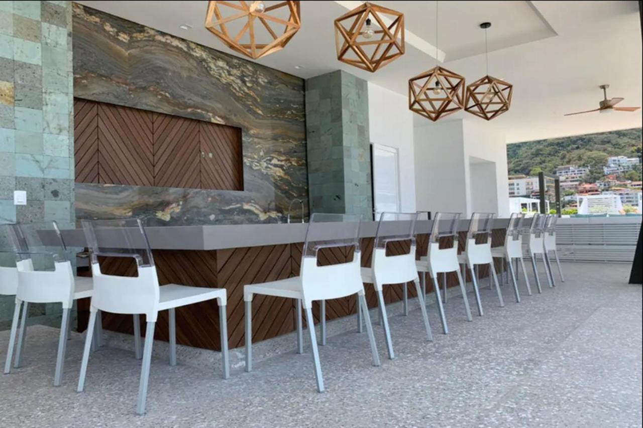 Apartamento Romantic With Stunning Rooftop Pool And Jacuzzi In Pv By Alterhome *