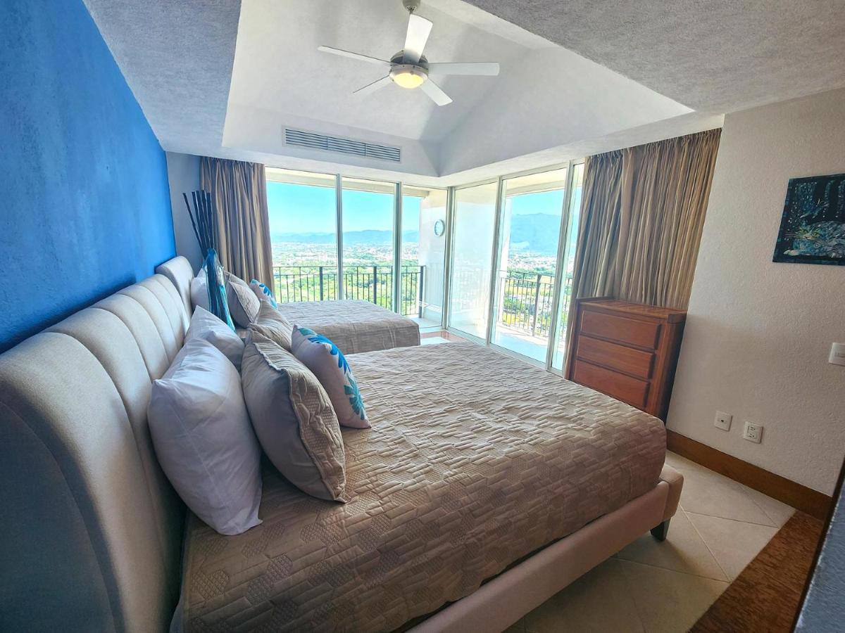 Amazing Views, Beachfront Grand Venetian * Puerto Vallarta