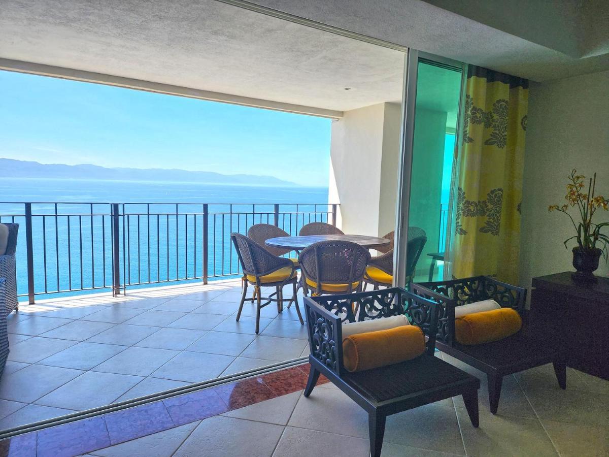 Amazing Views, Beachfront Grand Venetian Puerto Vallarta
