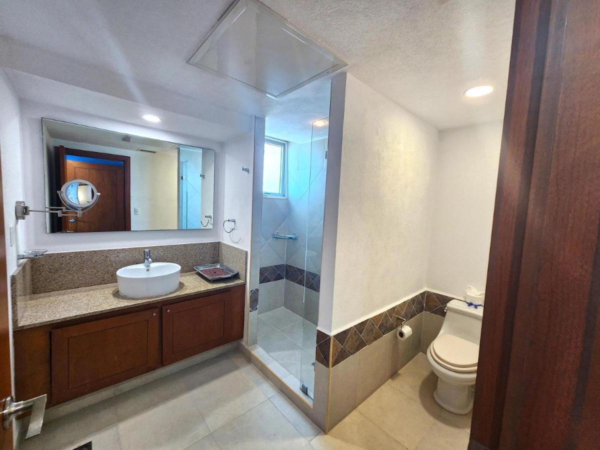 Apartment Amazing Views, Beachfront Grand Venetian