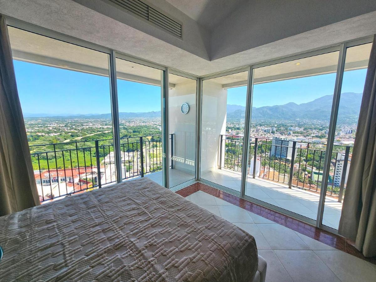 Amazing Views, Beachfront Grand Venetian *