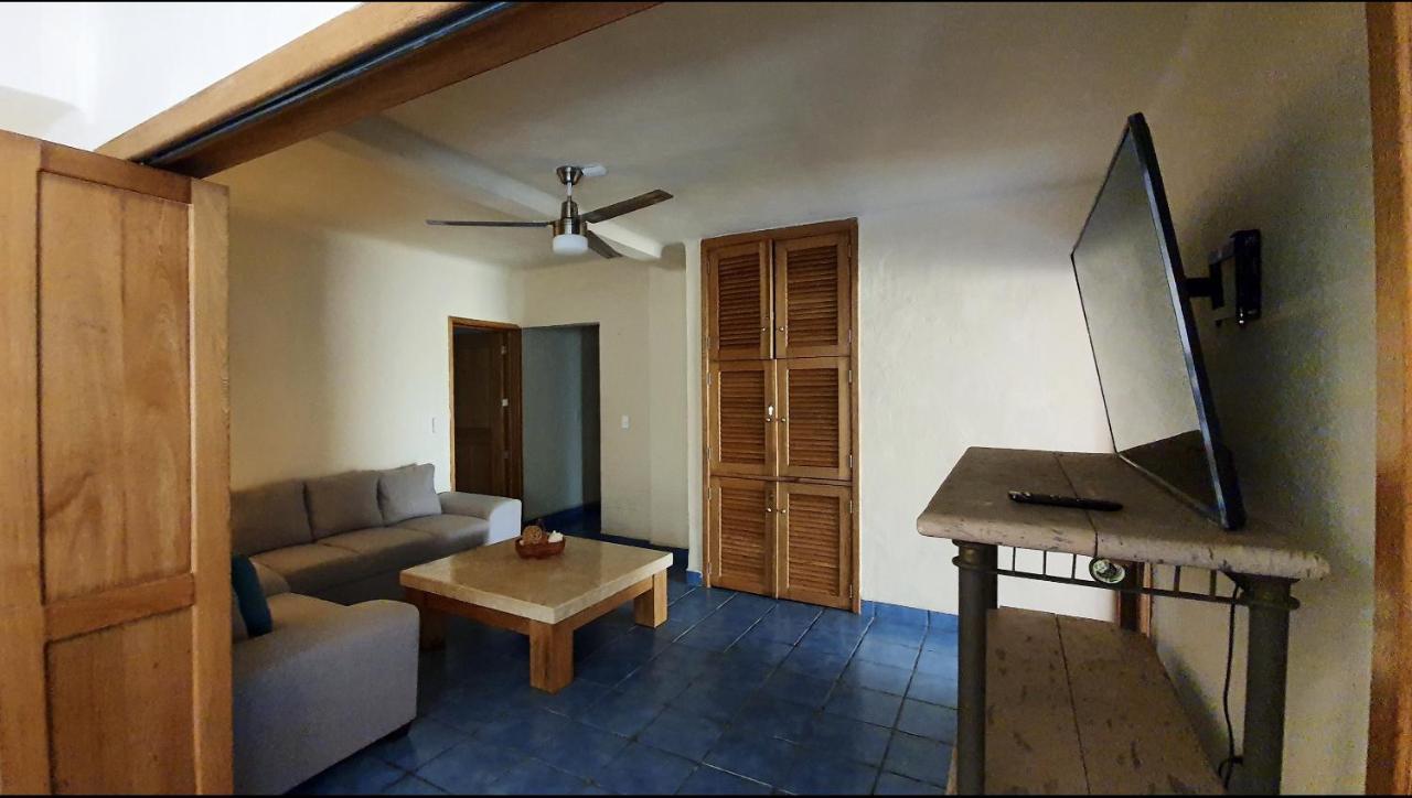 Tules - Huge Beachfront In An Amazing Location Apartment Puerto Vallarta