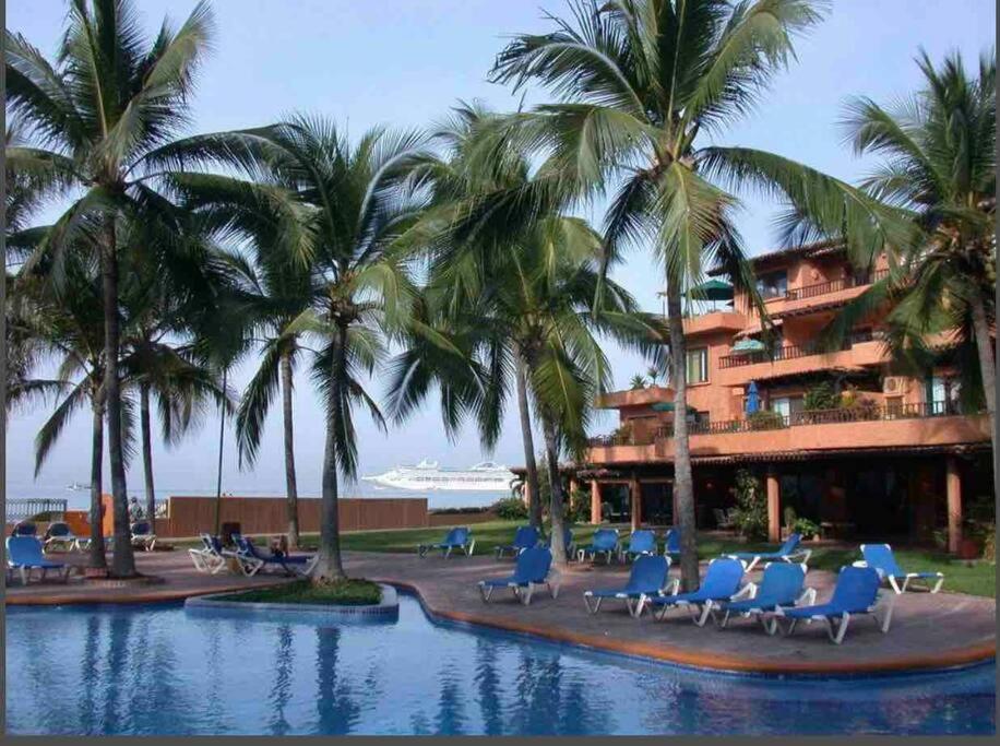 Tules - Huge Beachfront In An Amazing Location